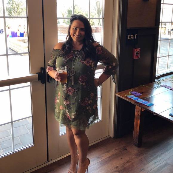 Meet the Posher Other - Meet your Posher, Lauren